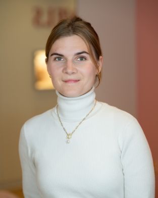 Lynn Maretzki, Gesch&Atilde;&curren;ftsf&Atilde;&frac14;hrerin Joovels Trauringe Hamburg